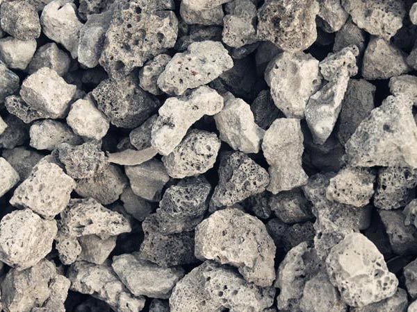 雷蒙磨粉机实现工业矿渣资源化的再生利用