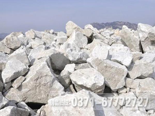 钠长石粉碎生产工艺：改善生态环境